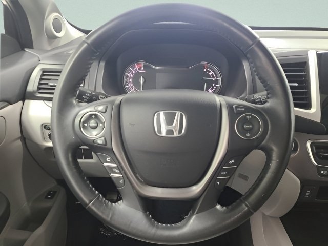 Certified Used 2018 Lunar Silver Metallic Honda EX-L image 25