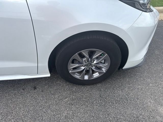Used 2026 Beige Toyota XLE image 11