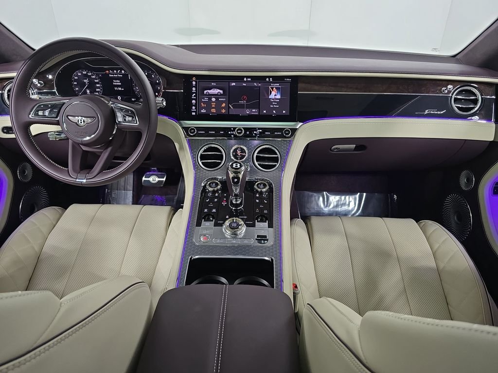 Used 2023  Bentley Speed image 13