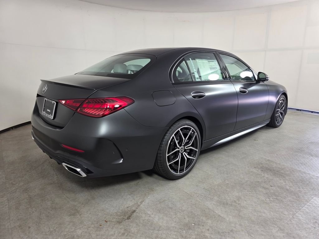 New 2026 MANUFAKTUR exclusive graphite grey magno Mercedes-Benz C 300 image 4