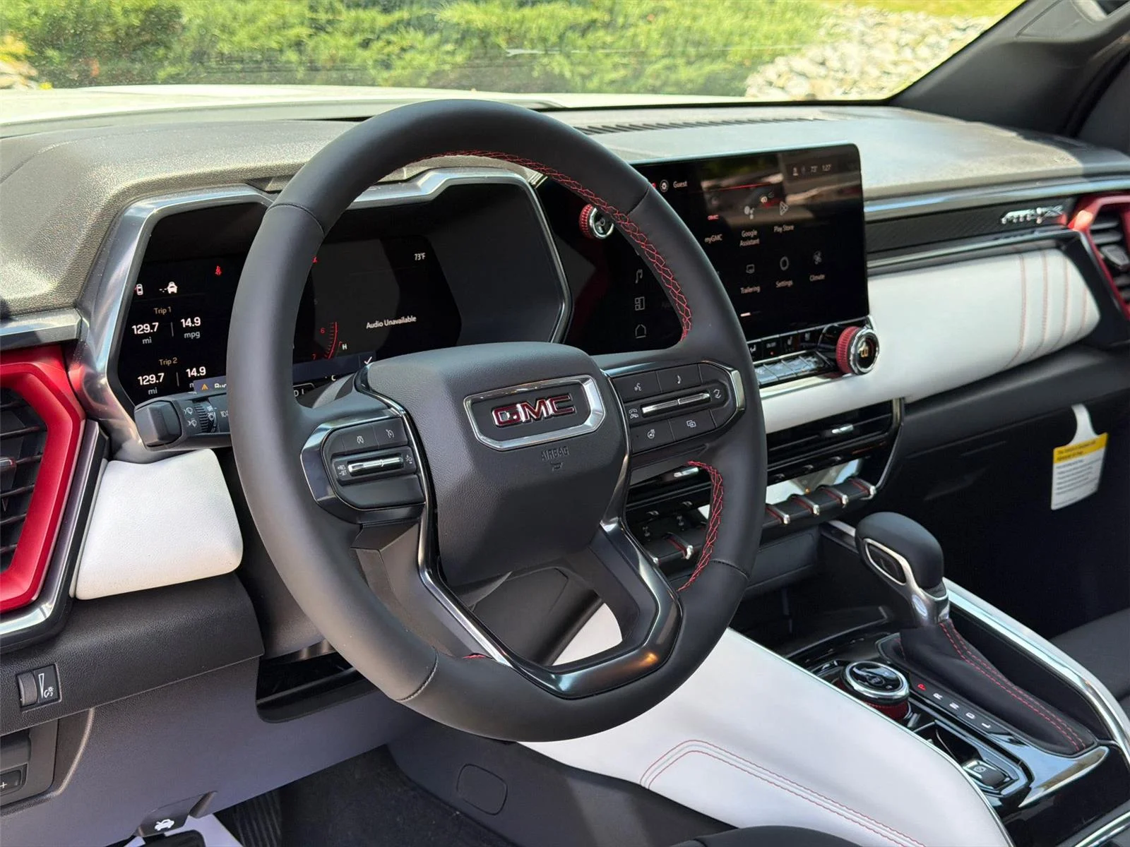 2026 GMC Canyon AT4X - Photo 13