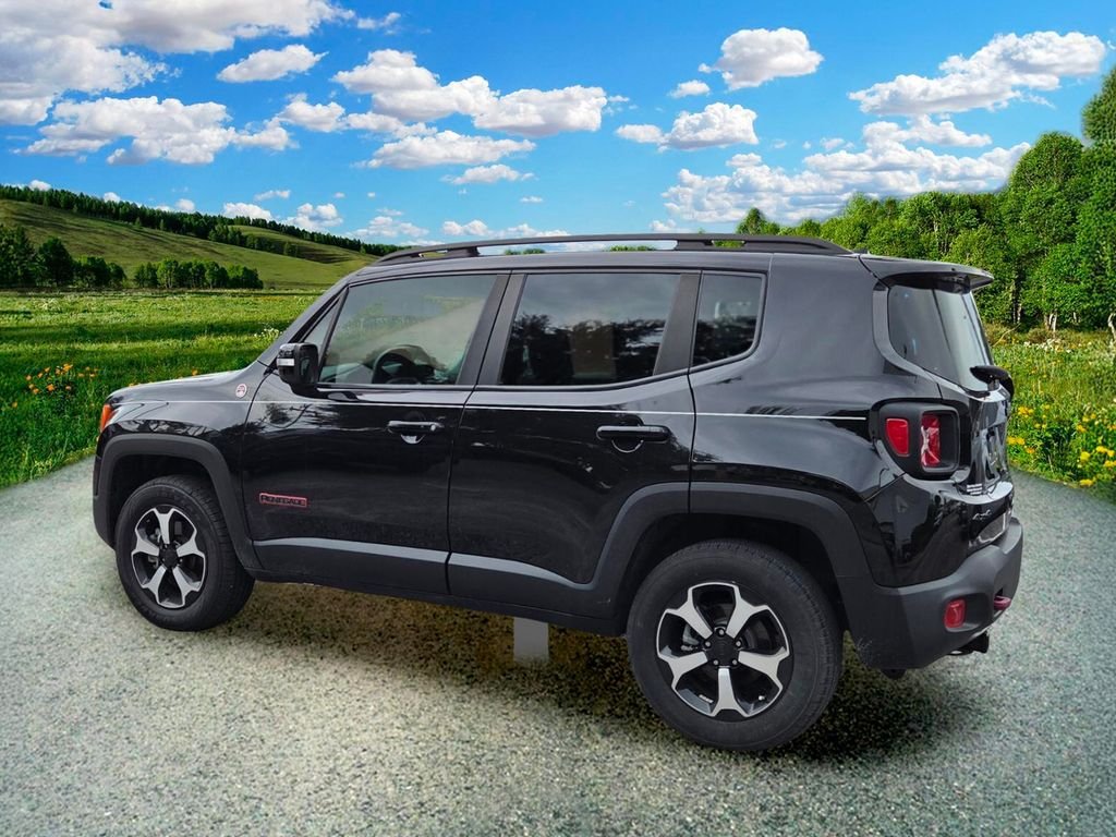 Used 2022 Black Jeep Trailhawk image 4