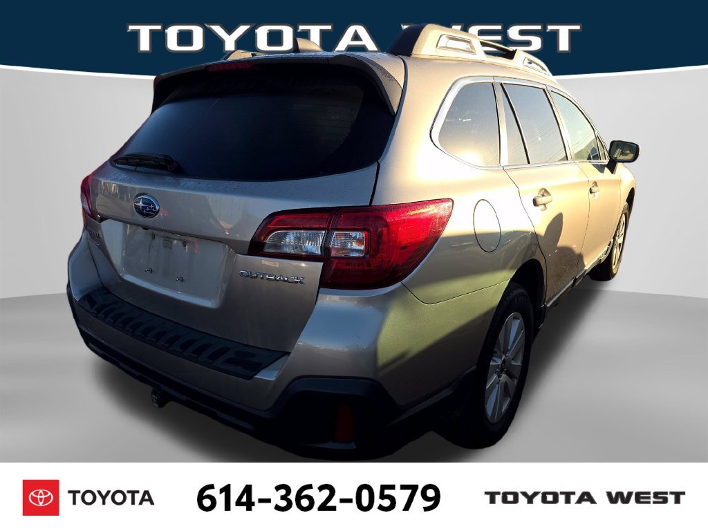 Used 2019  Subaru 2.5i Premium image 9