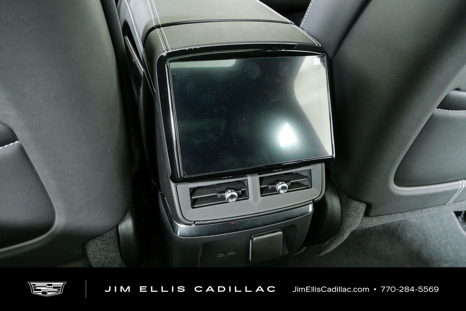 2027 Cadillac VISTIQ Sport - Photo 18