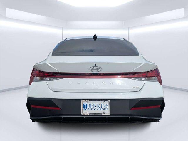 New 2026 White Hyundai Blue image 4