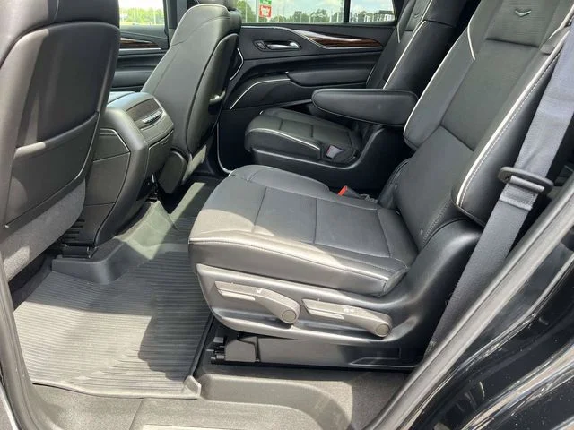 Used 2023 Black Raven Cadillac Premium Luxury image 7