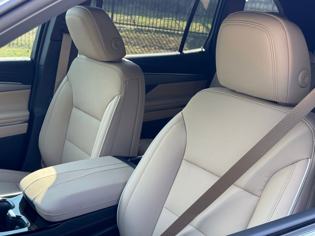 2026 Buick Enclave Preferred - Photo 16