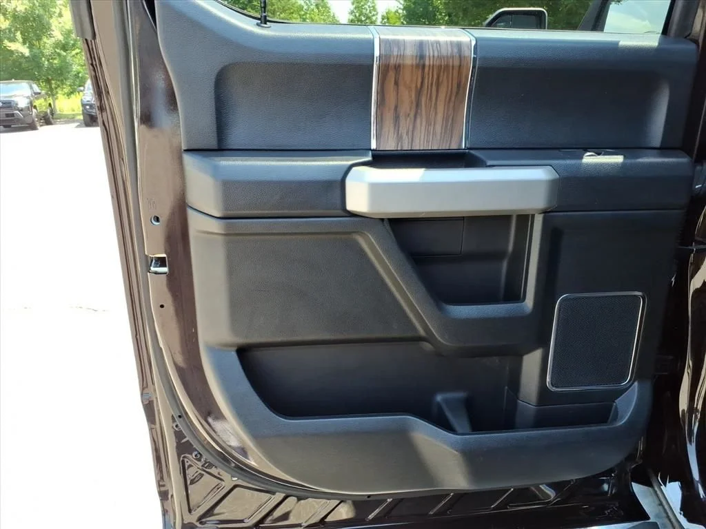 Used 2018 Red Ford Lariat image 24