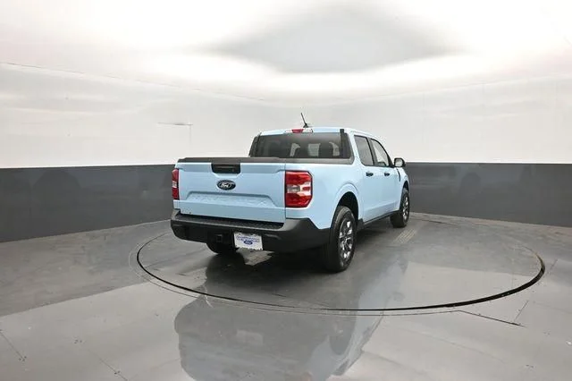New 2026 Light Blue Ford XLT image 7
