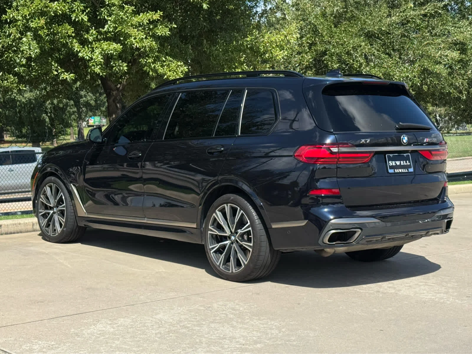 Used 2021 Carbon Black Metallic BMW M50i image 8