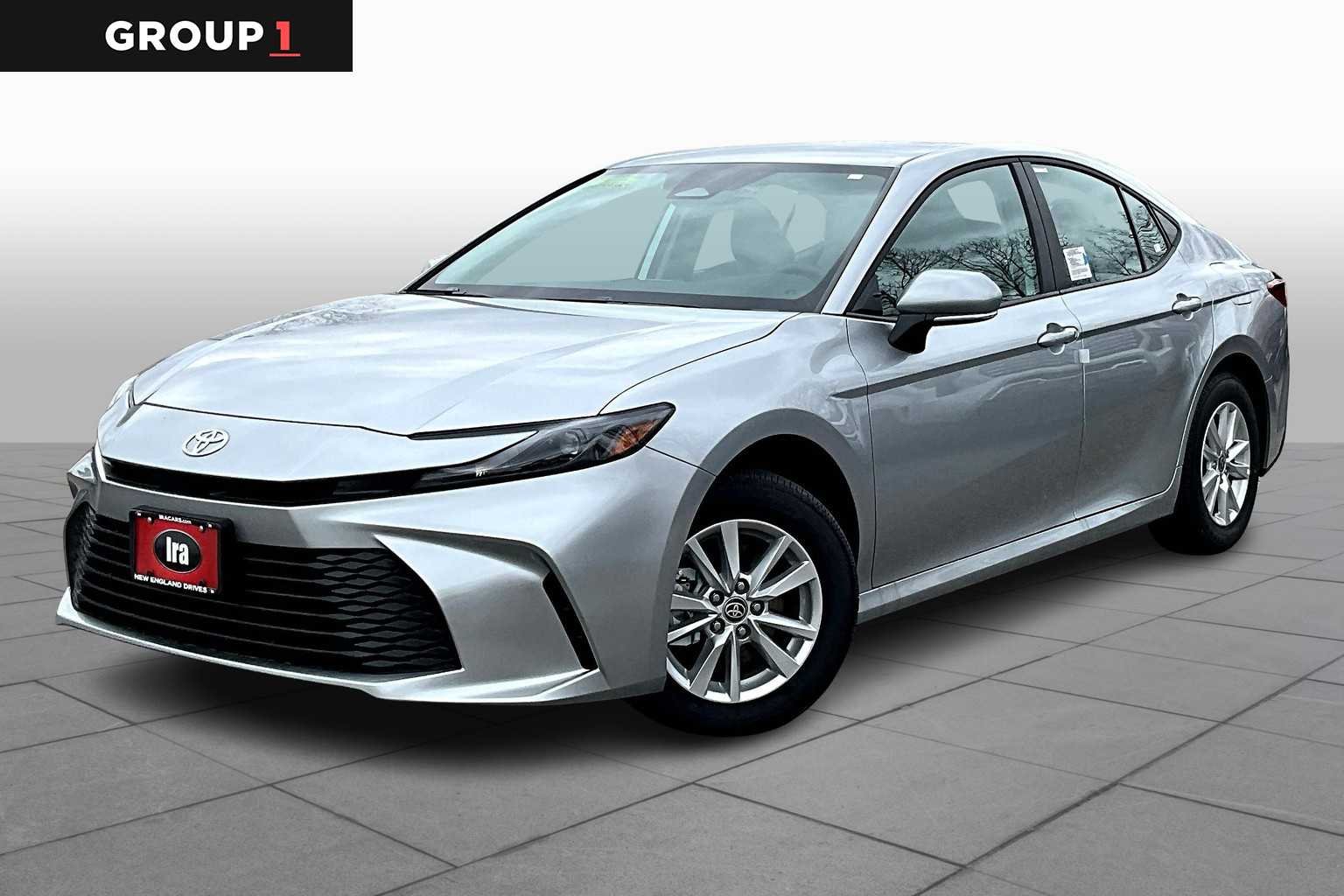 2025 Toyota Camry LE AWD Hybrid's photo