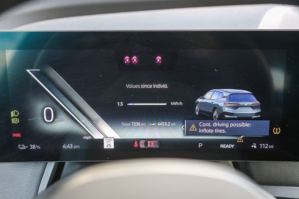 2025 BMW iX 50 - Photo 17