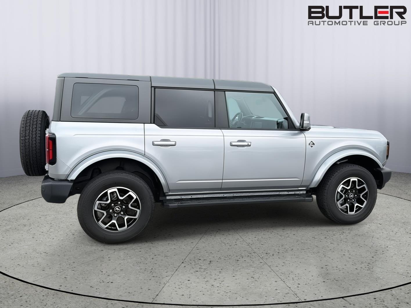 Used 2024 Iconic Silver Ford Outer Banks image 7