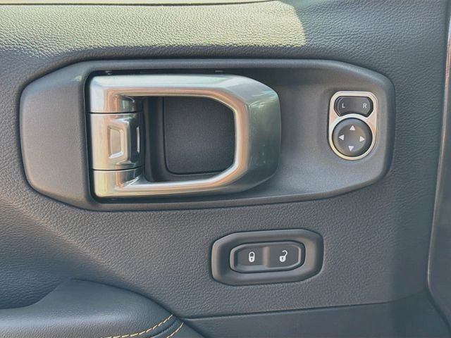 New 2026 Gray Jeep Sahara image 18