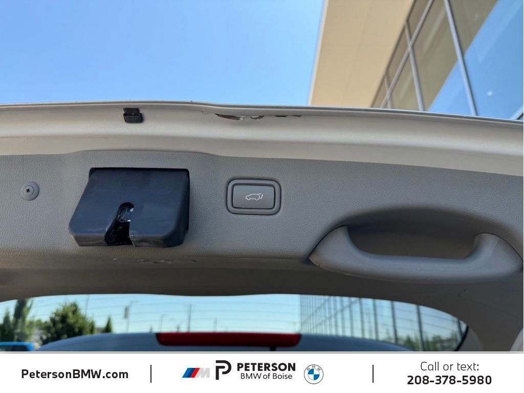 Used 2016 Silver Kia EX image 13