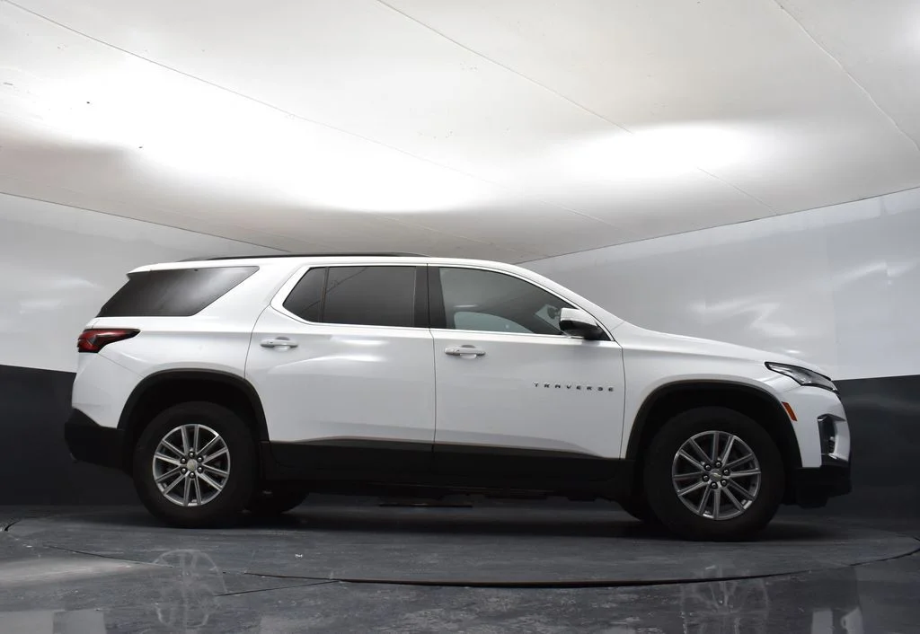 Used 2023 White Chevrolet LT Leather image 31