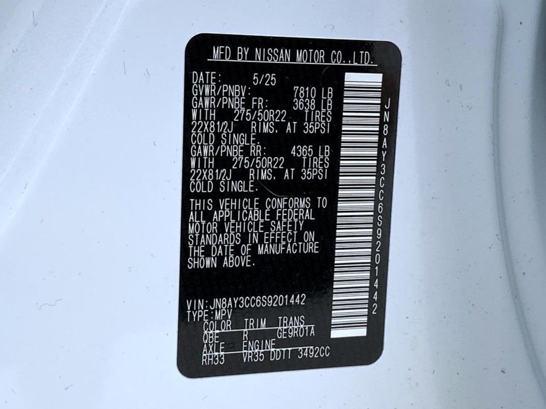 Used 2025 White Nissan Platinum Reserve image 28
