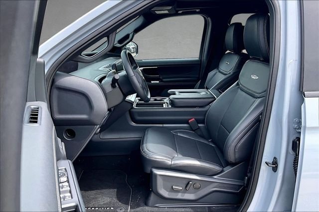 New 2026 Gray Ford Platinum image 8