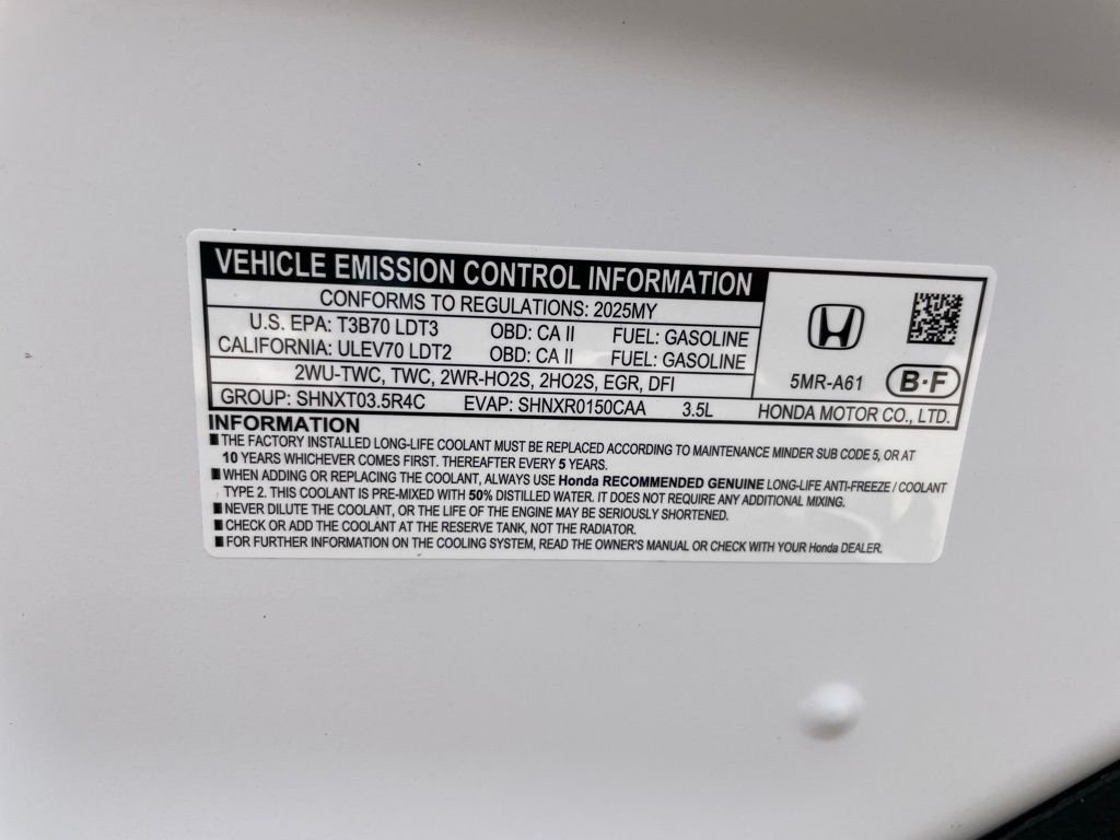 Used 2025 White Honda Sport-L image 44