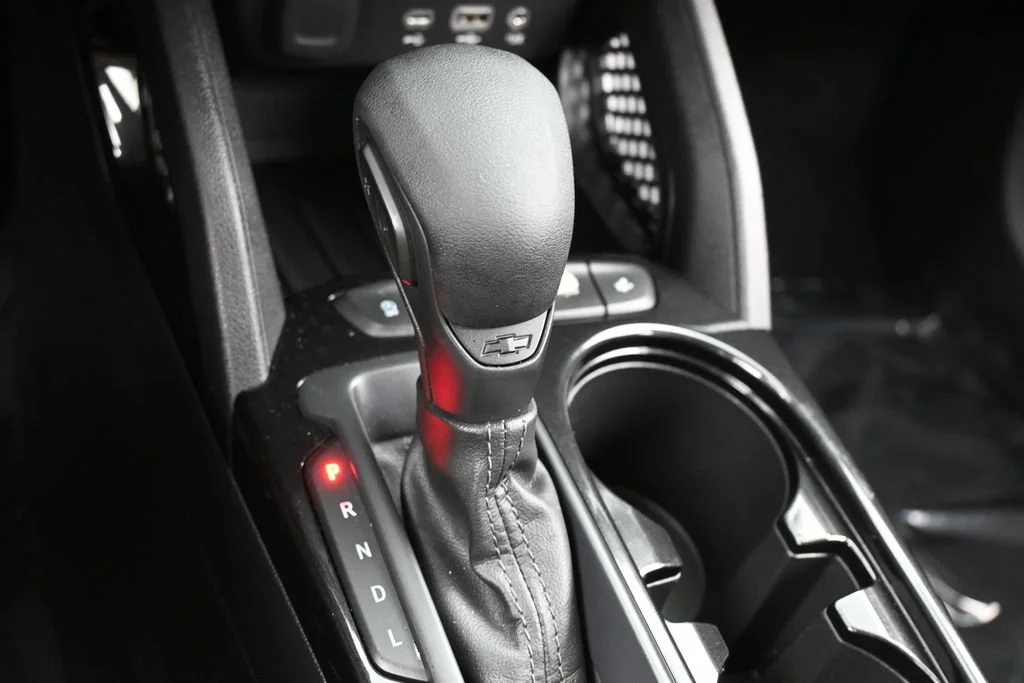 Used 2021 Satin Steel Metallic Chevrolet LT image 20