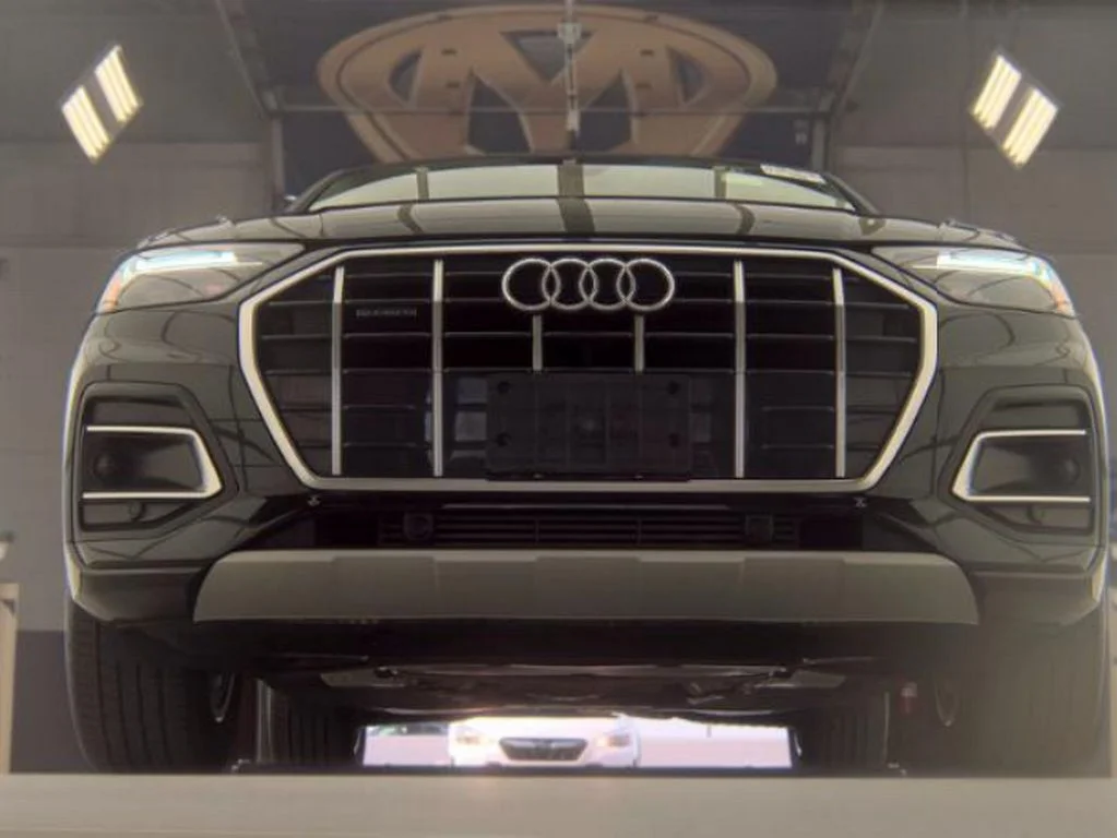 Used 2023 Black Audi 40 Premium image 3