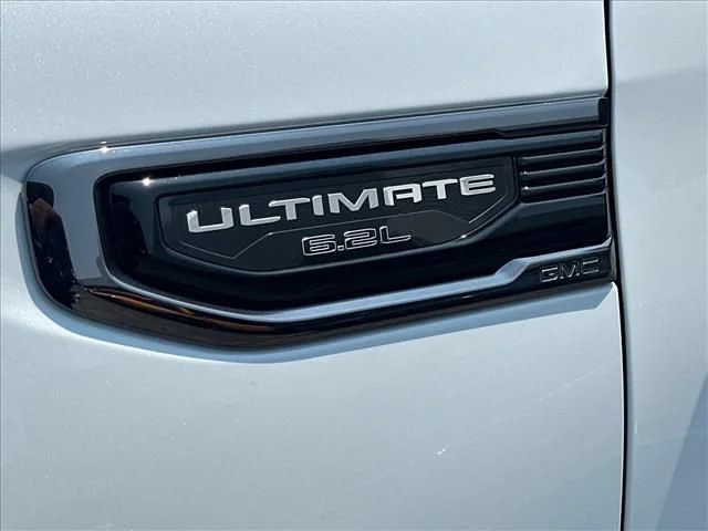 New 2026 Glacier White Tricoat GMC Denali Ultimate image 19