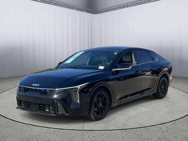 2025 Kia K4 GT-Line Turbo AT's photo