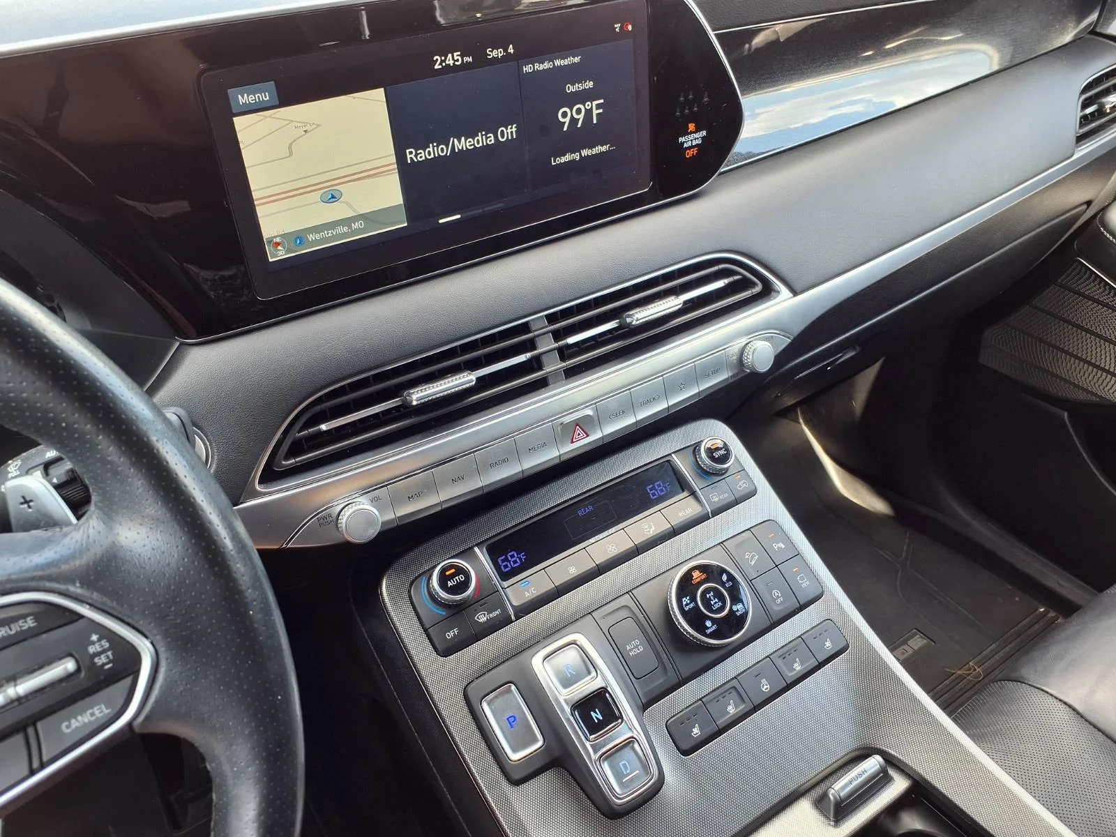 Used 2020 Steel Graphite Hyundai Limited image 9