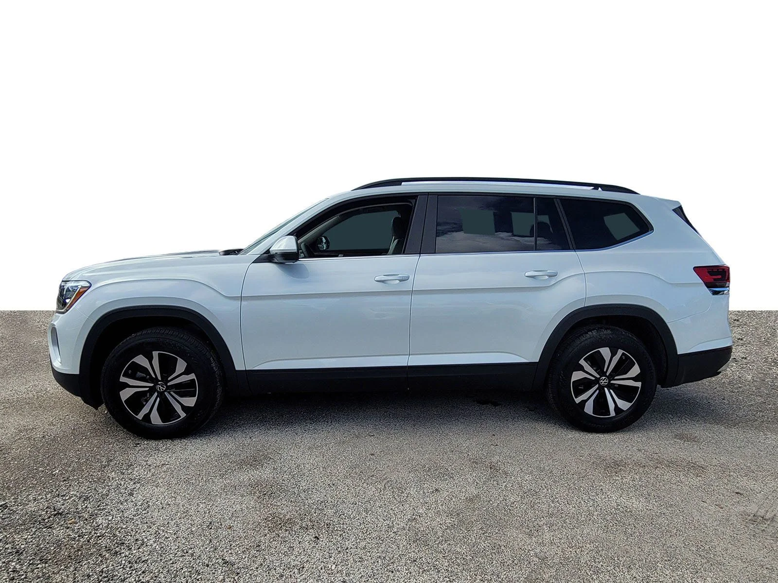 New 2026 Opal White Pearl Volkswagen 2.0T SE image 5
