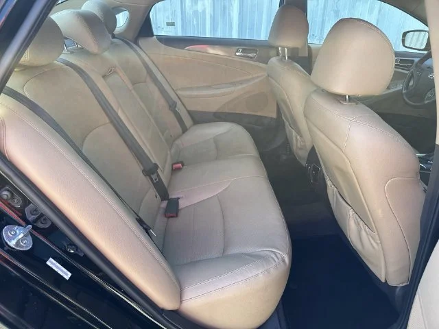 Used 2013 Black Hyundai Limited image 11