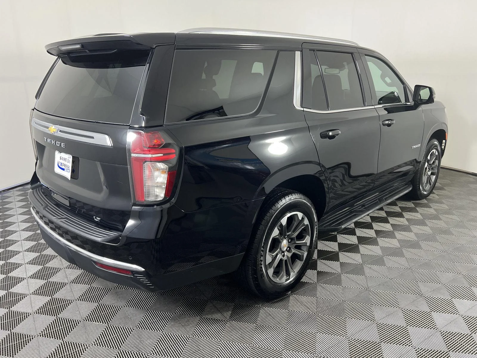 Used 2024 Black Chevrolet LT image 27