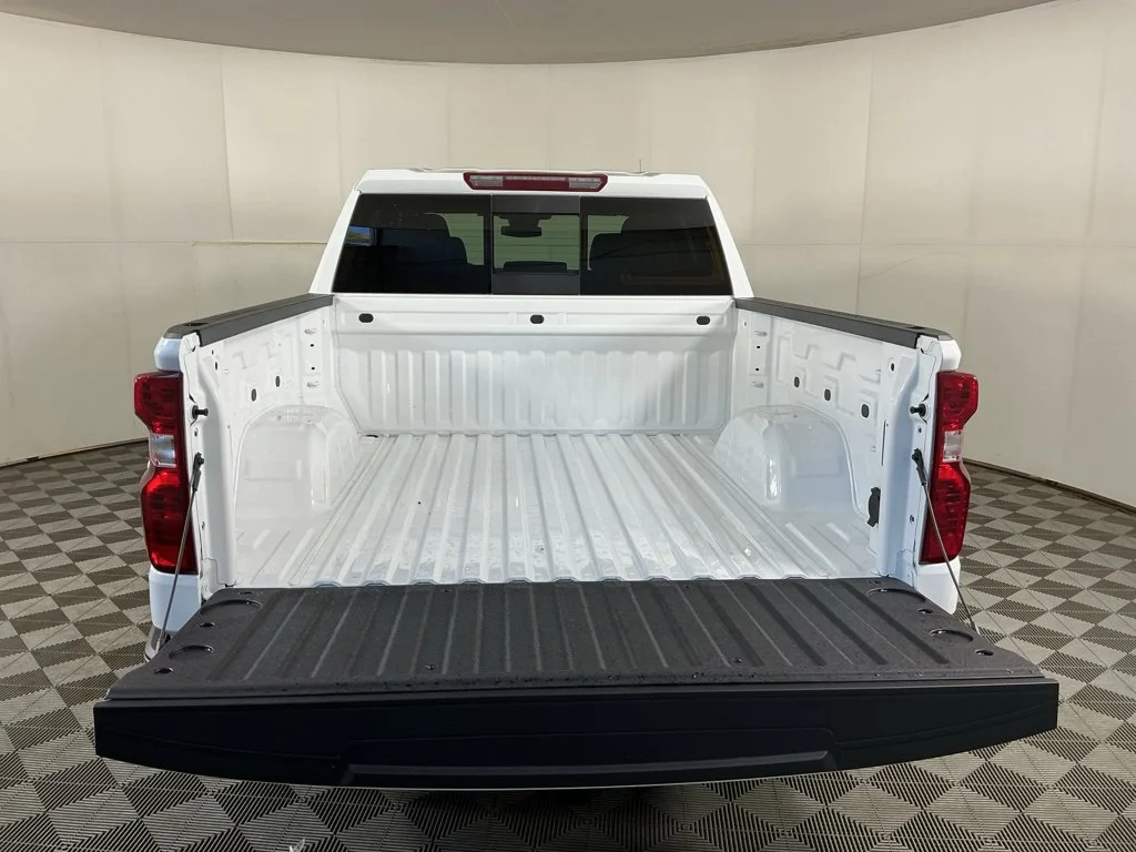 New 2026 Summit White Chevrolet LT image 8