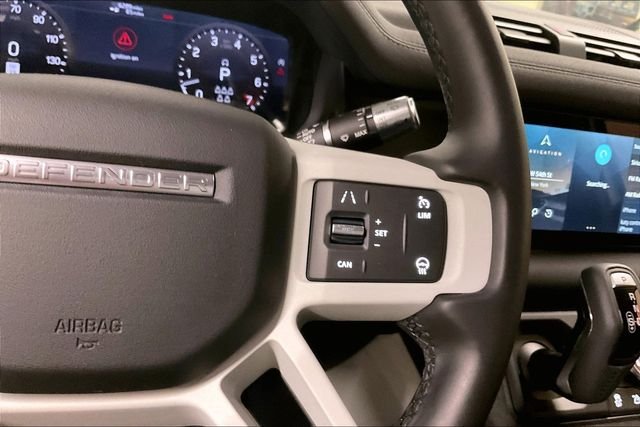 Used 2020 Green Land Rover First Edition image 19