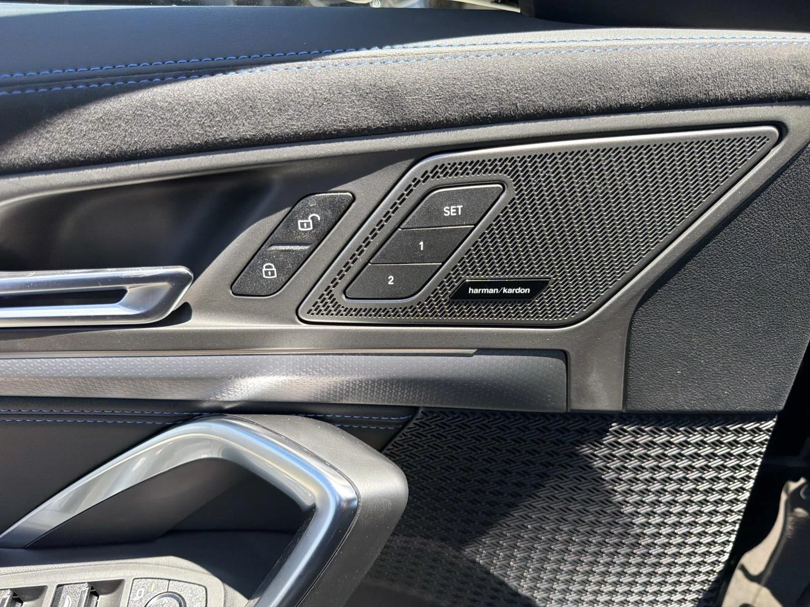 New 2026 Black Sapphire Metallic BMW M35i image 13
