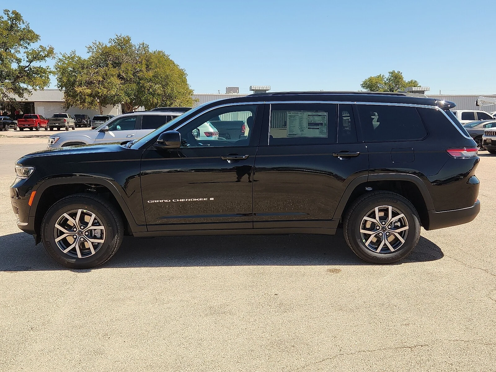 New 2026 High Gloss Black Jeep L LAREDO X 4X4 image 2