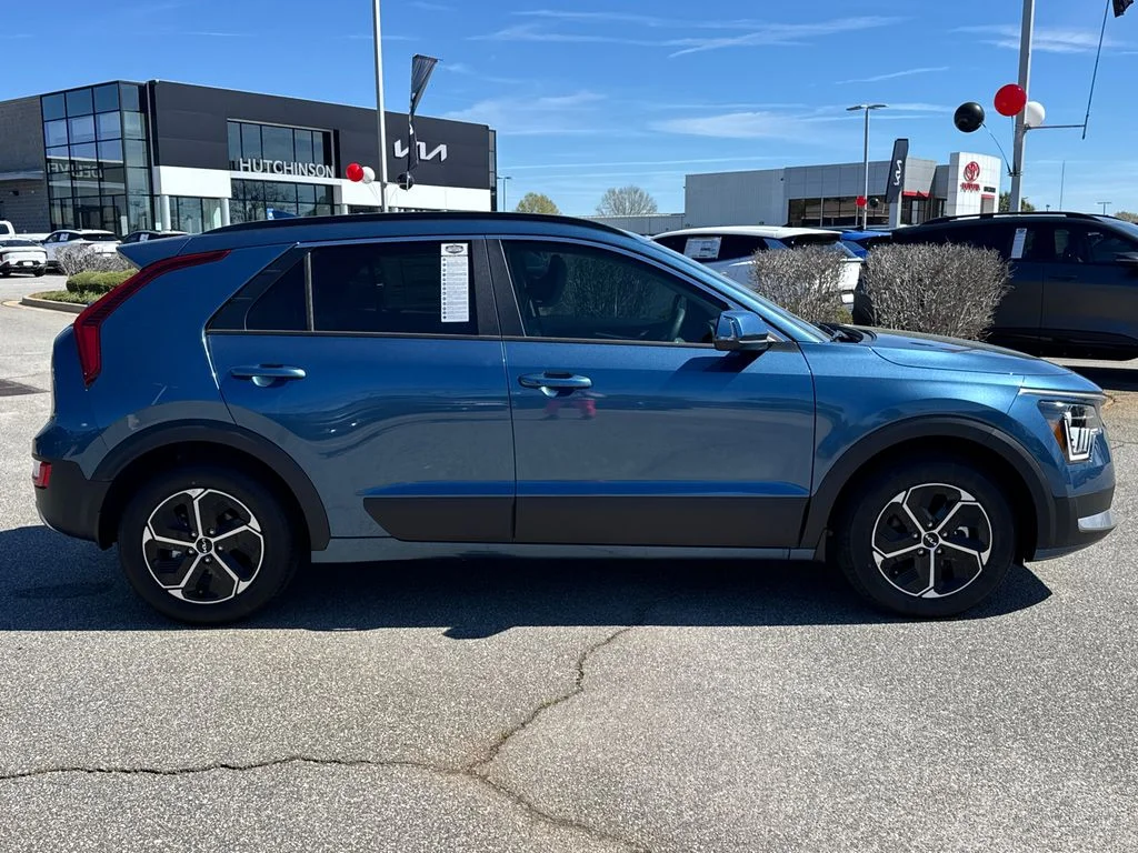 New 2026 Mineral Blue Kia EX image 2