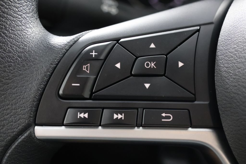 Used 2023 Black Nissan 2.5 SV image 11