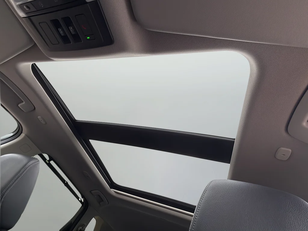 Used 2023 Gray Nissan SL image 30