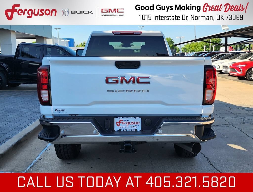 New 2026 Summit White GMC Pro image 4