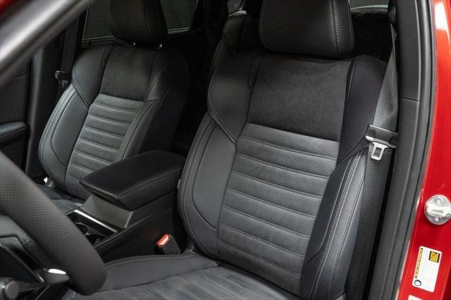 2025 Mitsubishi Outlander Plug-in Hybrid SE - Photo 16