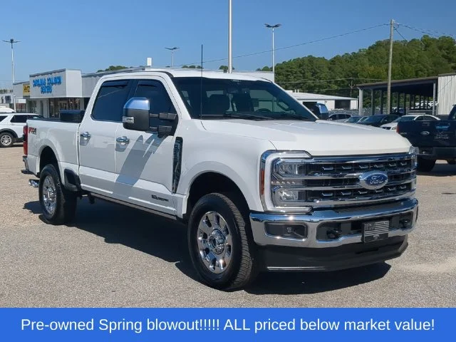 Used 2024 White Ford Lariat image 15