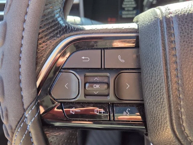 Used 2022 Gray Toyota Platinum image 24
