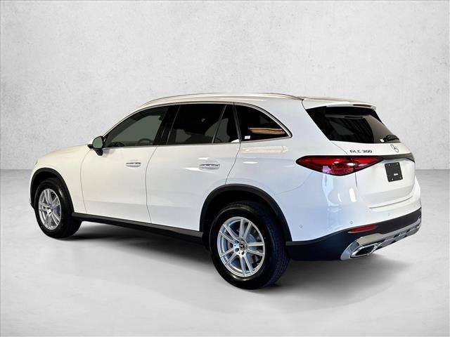 New 2026 Polar White Mercedes-Benz GLC 300 image 37