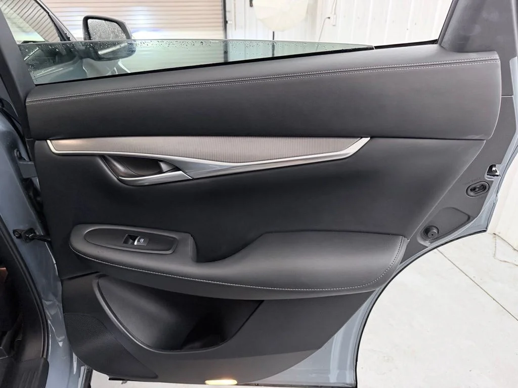 Certified Used 2023 Gray INFINITI LUXE image 37