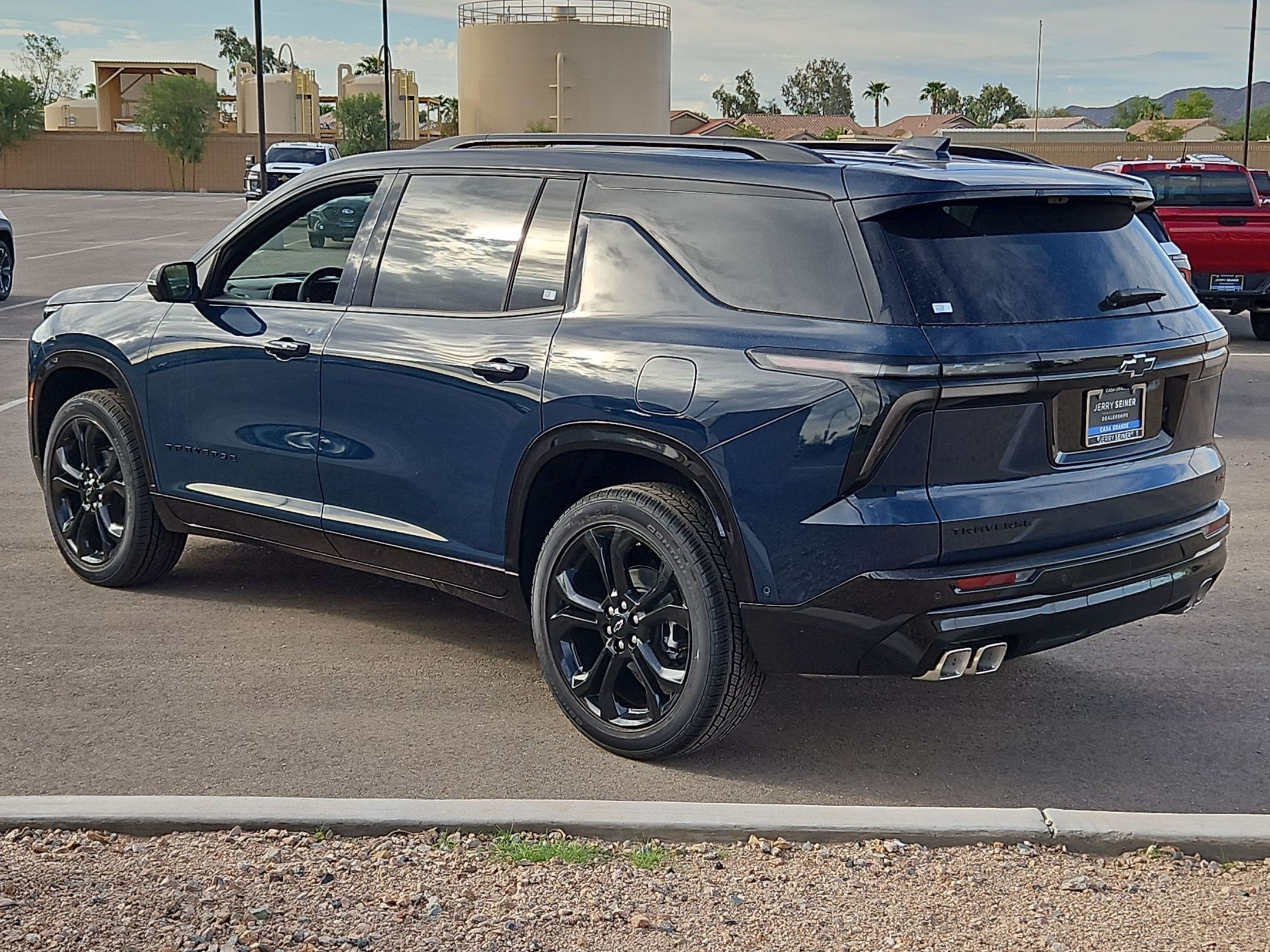 2027 Chevrolet Traverse RS - Photo 11