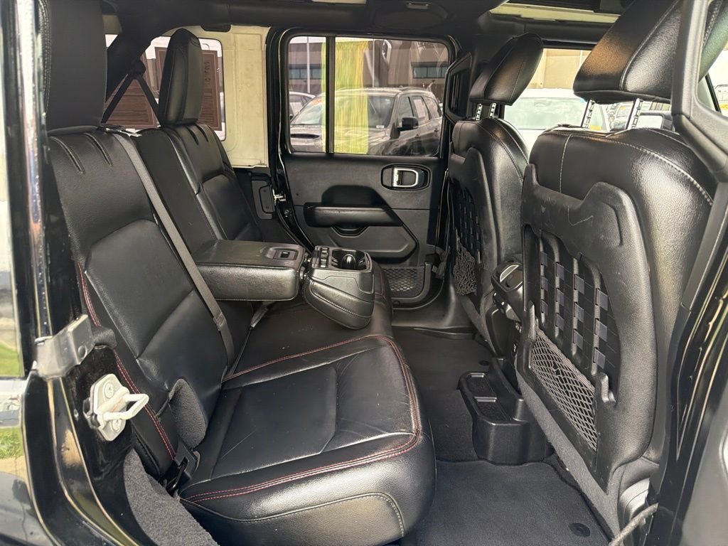 Used 2021 Black Jeep Unlimited Rubicon image 19