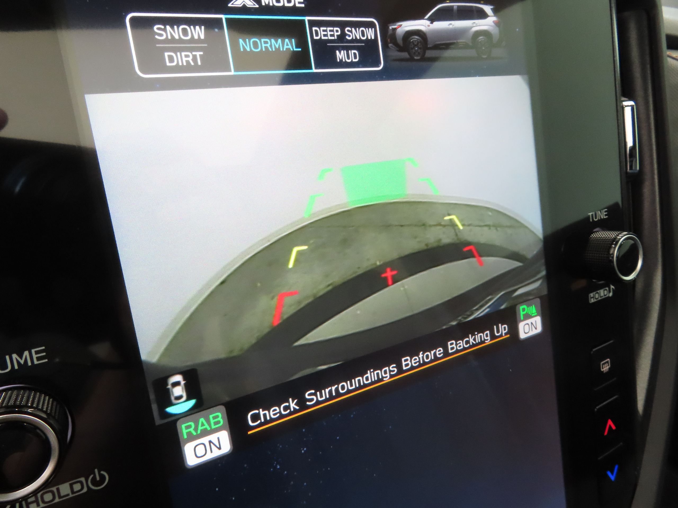 New 2026 CRYSTAL BLACK SILICA Subaru Wilderness image 17