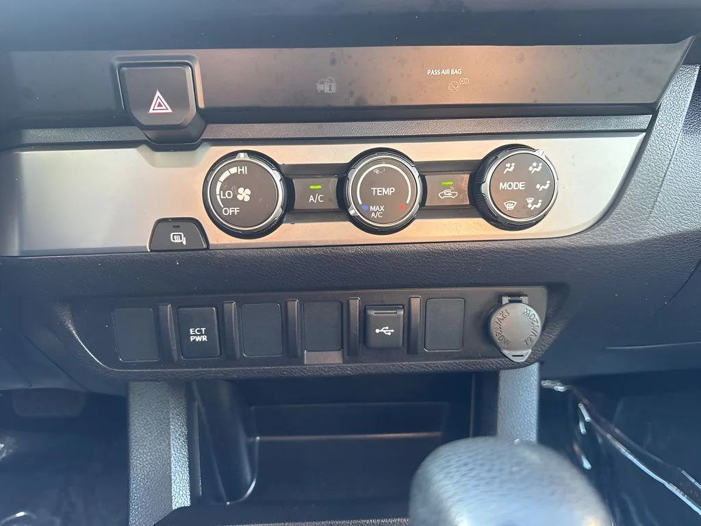 Used 2023 White Toyota SR image 18