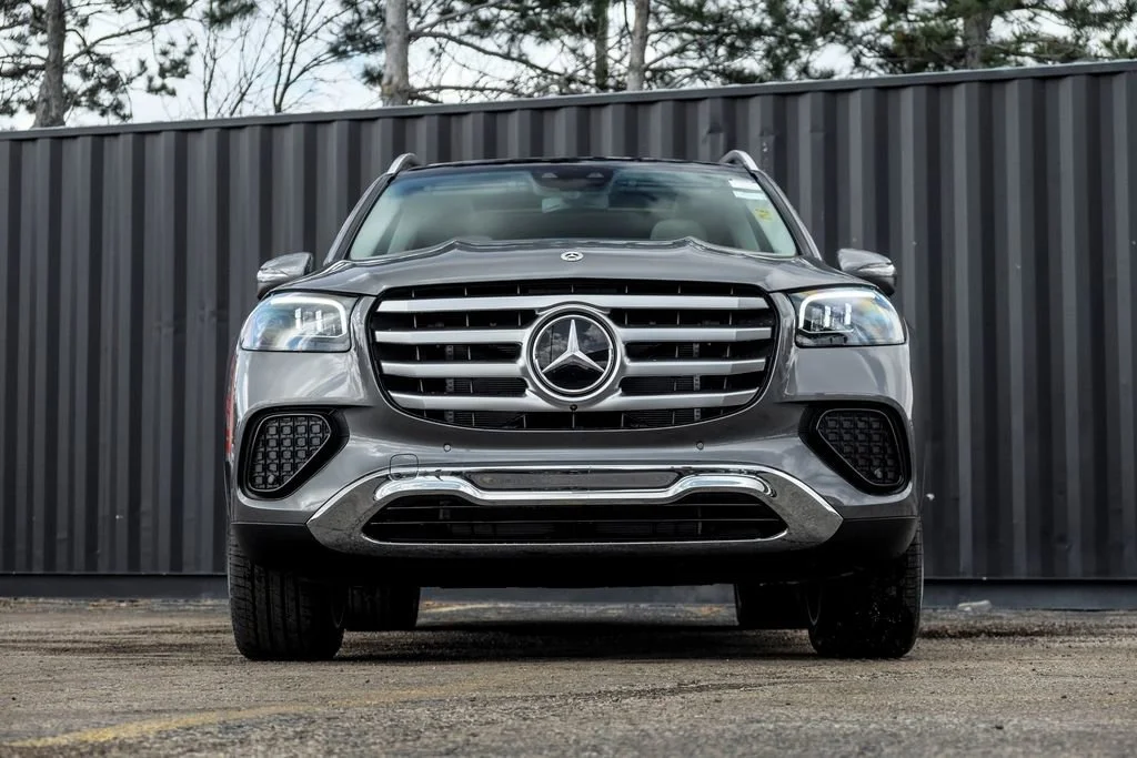 New 2026 Selenite Grey Metallic Mercedes-Benz GLS 450 image 43