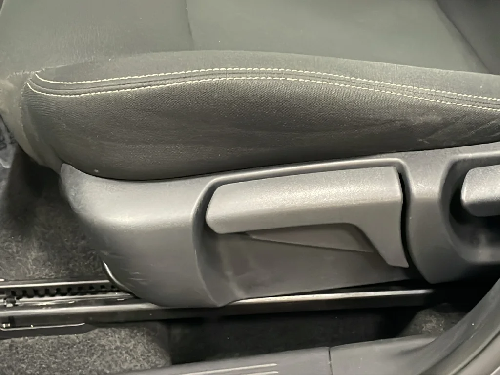 Used 2024 Gray Nissan S image 17